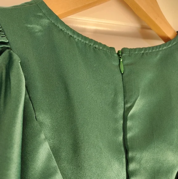 Emerald Green Sateen Dress - Picture 6 of 11
